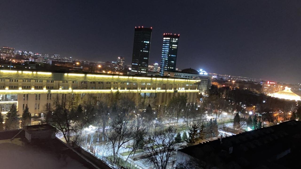 Квартира В Центре Алматы Εξωτερικό φωτογραφία